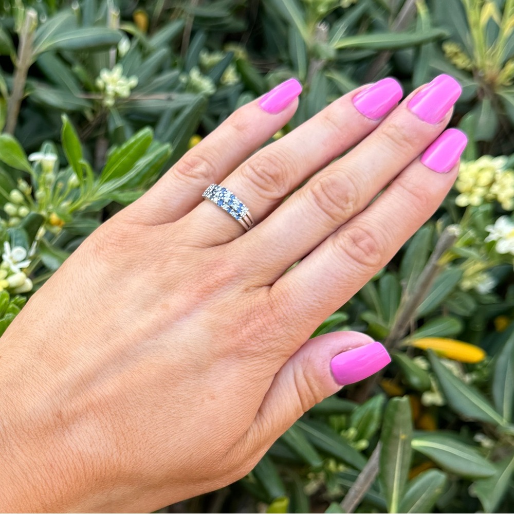 1.5 carat Diamond sapphire gold ring